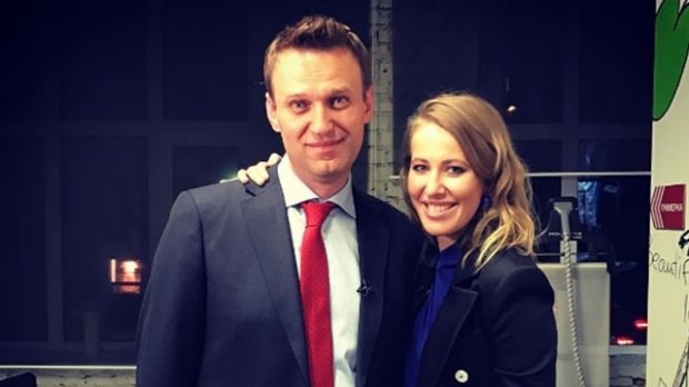 O‘zbekistonliklar Sobchak va Navalniyga madaniyatdan saboq berishdi (Video)