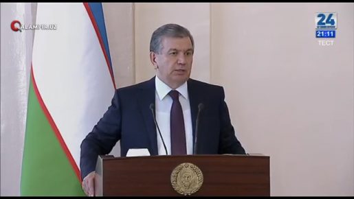 Shavkat Mirziyoyev o‘quvchilar formasi haqida: “Jamiyatimizdagi eng katta masala — boy bilan kambag‘al orasidagi munosabat” (video)