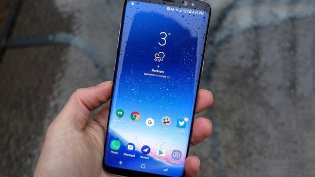 “Малика” савдо дўконларидаги Samsung смартфонларининг сўмдаги нархлари (19 август 2017 й)