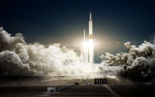 Falcon Heavy ракетасининг қуруқликдаги синовлари муваффақиятли якунланди