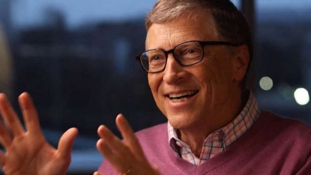 Билл Гейтс қайси смартфондан фойдаланиши маълум бўлди