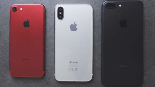 iOS 11 «сотиб қўйди»: iPhone 8 эмас, iPhone X экан!