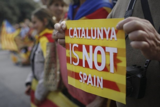 Kataloniyadagi barcha saylov uchastkalari ovoz berish uchun ochildi