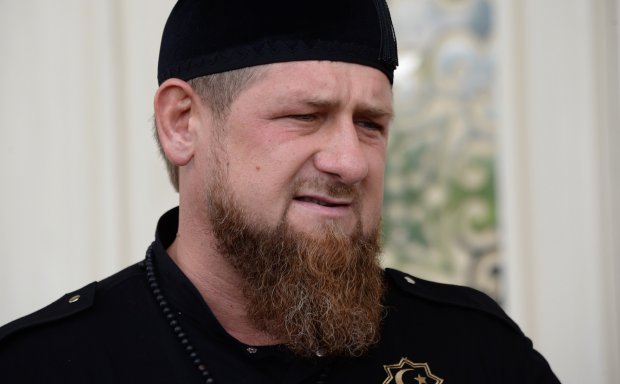 Ramzan Kadirov Misr hokimiyatini terrorchilarga shafqatsiz tarzda javob qaytarishga chaqirdi