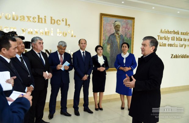 Shavkat Mirziyoyev poytaxtdagi ijtimoiy ob’ektlar bilan tanishmoqda