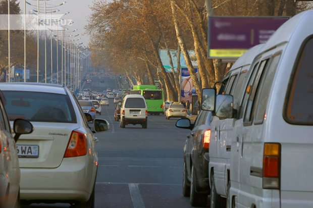 Ўзбекистонда автомобилларни нотариал расмийлаштирувисиз ижарага олишга рухсат берилади
