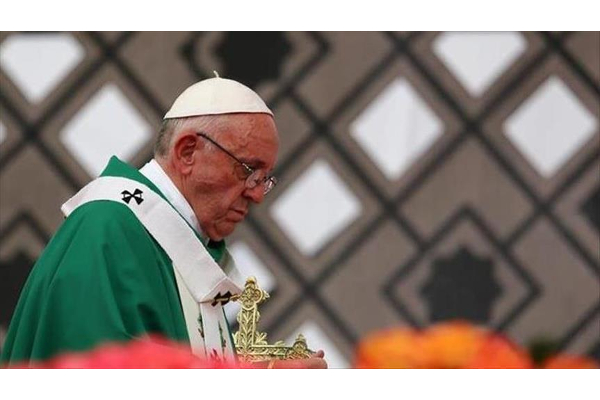 Рим папаси: “Ислом ва террор орасида ҳеч қандай боғлиқлик йўқ”