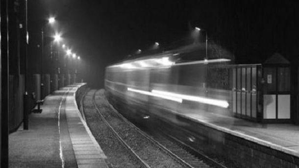 Xitoy metrosidagi “arvoh-poyezd” videoda muhrlandi