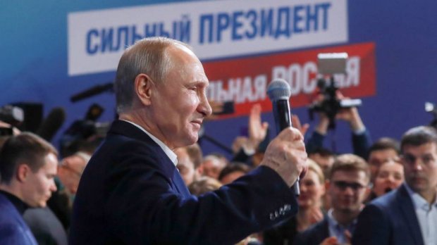 Путин тўртинчи бор Россия президенти этиб сайланди