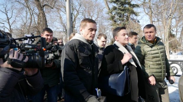 Украина: Савченконинг қўлга олиниши видеоси пайдо бўлди (фото ва видео)