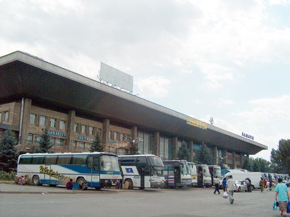 “Toshkent – Almati” yo‘nalishida avtobus qatnovi qachon boshlanishi ma’lum bo‘ldi