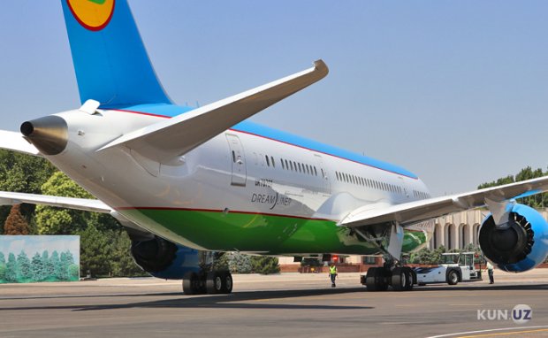 «Ўзбекистон ҳаво йўллари» харид қилган Boeing 787−8 Dreamliner қанча туради?