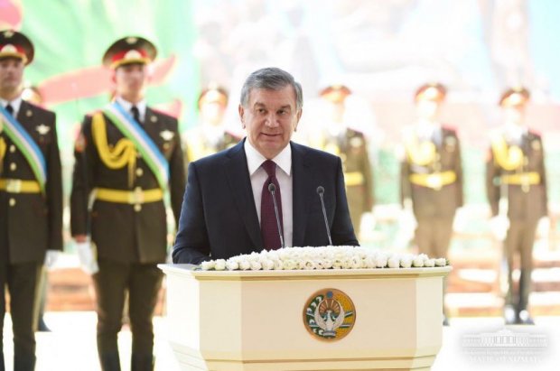 Shavkat Mirziyoyev urush va mehnat faxriylarini tabrikladi (foto)