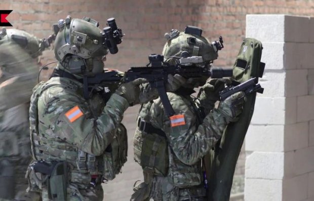 «Kalashnikov» yangi pistolet-pulemyotni taqdim etdi (video)