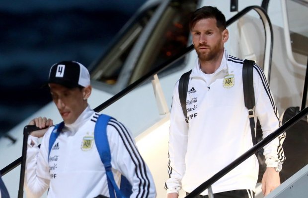 Messi bilan birgalikda Argentina terma jamoasi Rossiyaga yetib keldi (foto)