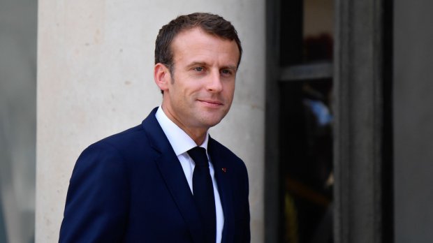 Франция Президенти Москвага ўзи билан футболчиларни олиб келмоқчи