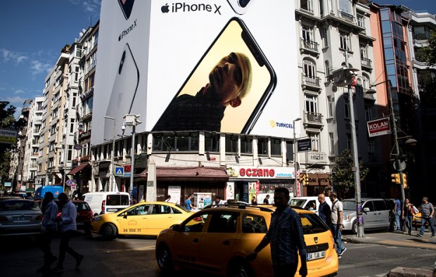 Turkiyadagi riteylerlar iPhone’ga buyurtma qabul qilishni to‘xtatishdi