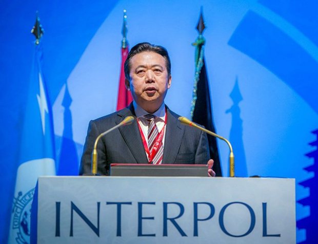 Interpol prezidenti oilasi politsiya himoyasiga olindi