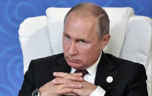 Путин Украинага қарши санкцияларни жорий қилишга буйруқ берди