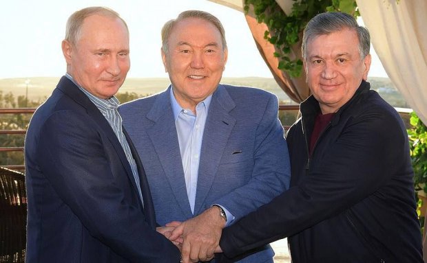 Mirziyoyev va Putin Qozog‘istonda Nazarboyev bilan uchrashdi (foto)