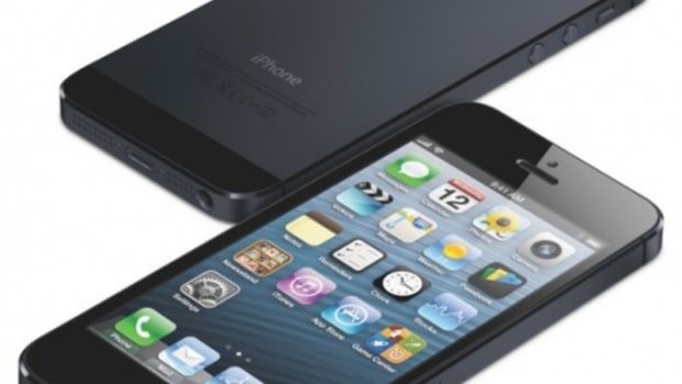 "Apple" kompaniyasi "iPhone 5"ni eskirgan smartfon deb tan oldi