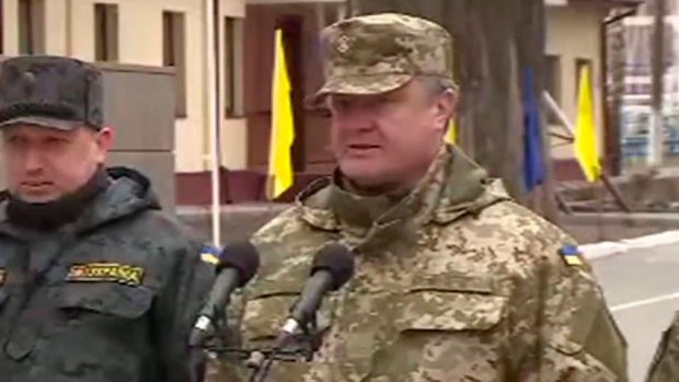Украина президентининг “маст ҳолда” тушган суратига изоҳ берилди