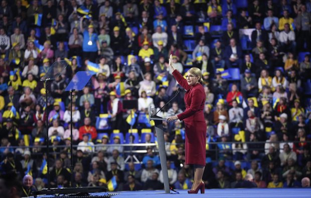 Юлия Тимошенко Украина президентлигига номзод этиб кўрсатилди
