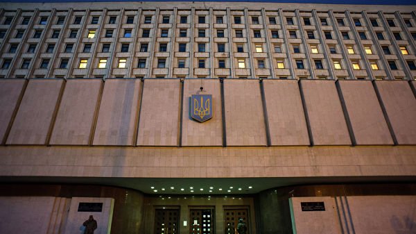 Украина президентлигига номзод сифатида 51 киши ҳужжат топширди