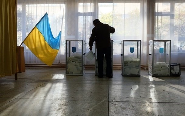 Украина президенти лавозимига 44 номзод кураш олиб боради