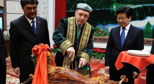 Turkiya va Xitoy uyg‘urlar masalasida o‘zaro keskin bayonotlar berdi