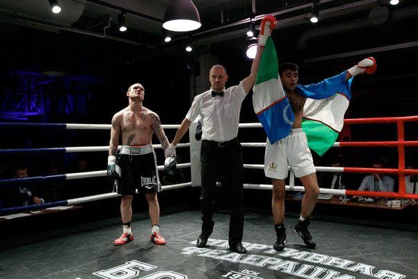 Profi boks: Ravshan Muhammadjonov raqibini nokautga uchratdi (foto)