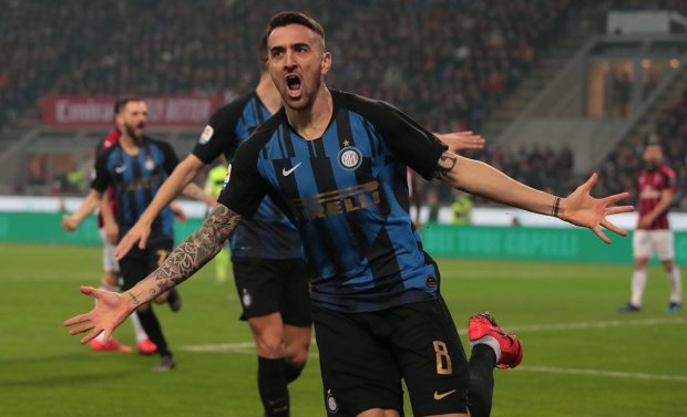 “Inter” derbida “Milan”ni magʻlubiyatga uchratdi (video)