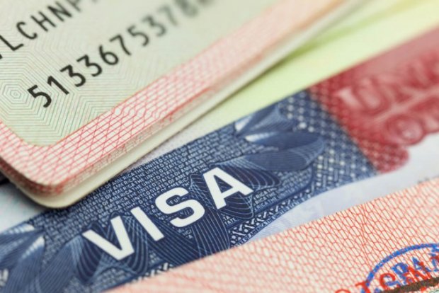 АҚШ виза тартибини бузаётган давлатларни жазоламоқчи. Рўйхатда Ўзбекистон ҳам бор