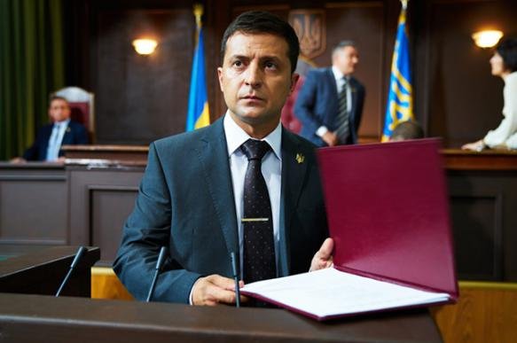 Zelenskiy Ukraina bosh prokurori va «eski jamoa»ni almashtirishga va’da berdi