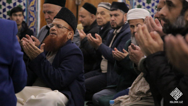 Muftiy Taqiy Usmoniy iftorlik nega kechiktirilmasligini aytdi (video)