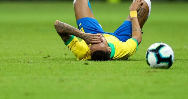 Neymar jarohat tufayli qancha vaqt safdan chiqqani ma’lum bo‘ldi
