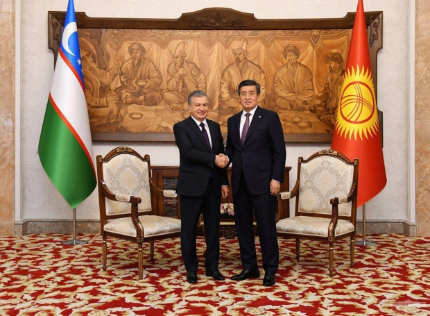 Shavkat Mirziyoyev va Sooronbay Jeenbekov hamkorlik masalalarini muhokama qildi