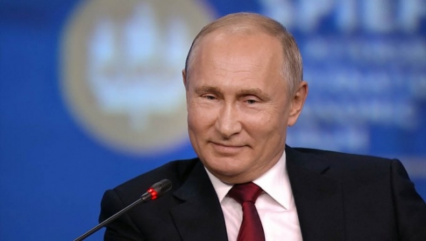 Путин президентлик ваколатини тугатганидан сўнг нима билан шуғулланади?