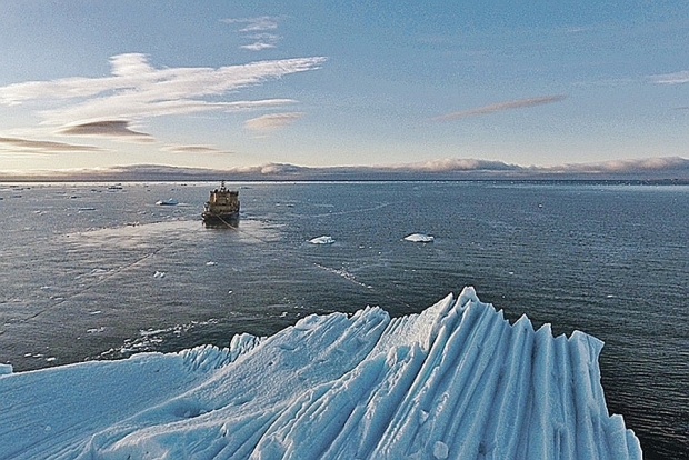 Амирликларга улкан айсберг етказиш режалаштирилмоқда