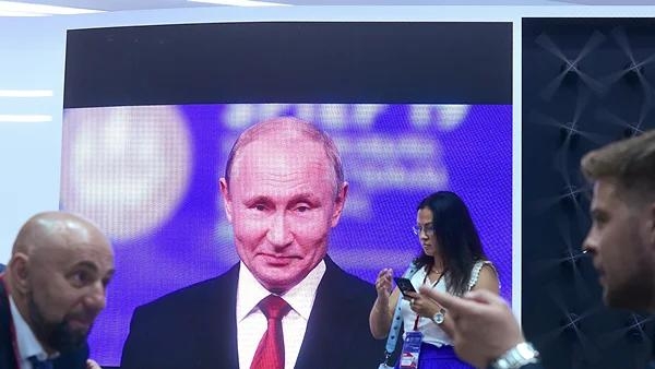 Путин 2024 йилдан кейин ҳокимият тепасида бош вазир сифатида қолиши мумкин
