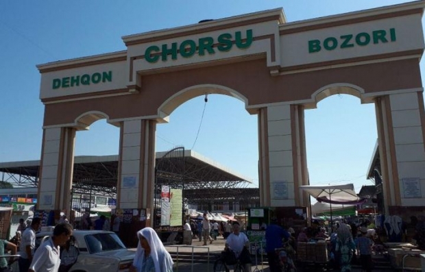 Namangan shahridagi «Chorsu» bozorida yong‘in kelib chiqdi (video)