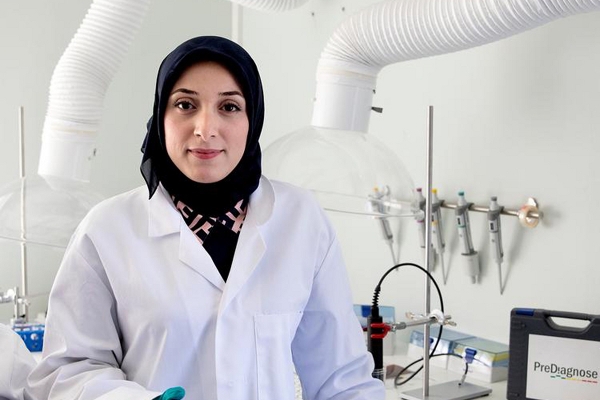 "Bakteriyalar muloqoti"ni tinglayotgan muslima nanotexnolog: “Tashxis qo‘yish osonlashadi”