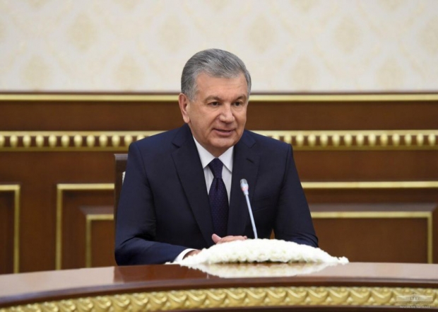 Shavkat Mirziyoyev Osiyo infratuzilmaviy investitsiyalar banki delegatsiyasini qabul qildi