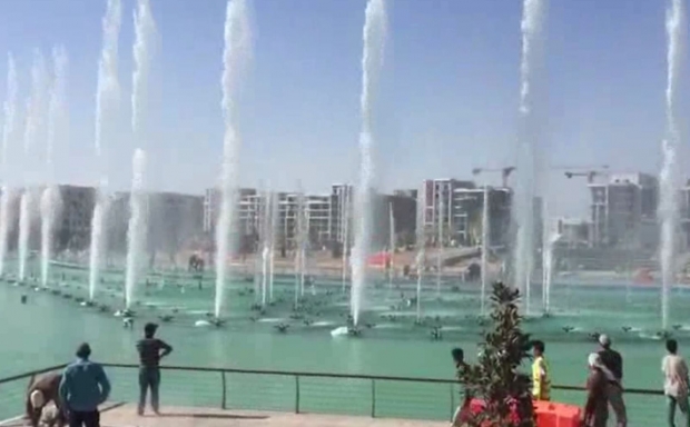Tashkent City марказидаги улкан мусиқий фаввора (видео)