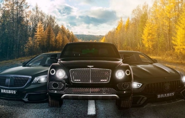 Otabek Umarov rossiyalik blogerga premium-klassdagi uchta avtomobil taklif qildi