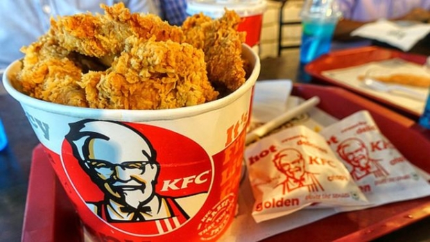 Сиз севган дунёга машҳур KFC тармоғи қандай пайдо бўлган?