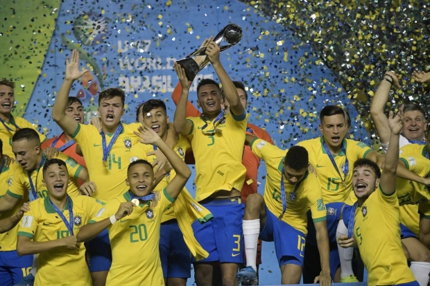 Braziliyalik oʻsmirlar Jahon chempionligini qoʻlga kiritishdi