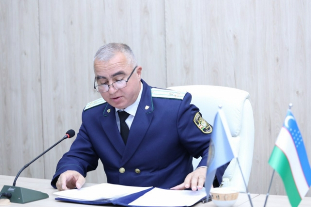 Ahmadboydan jabrlanganlarning pullari plastik kartochkaga oʻtkazib berilmoqda