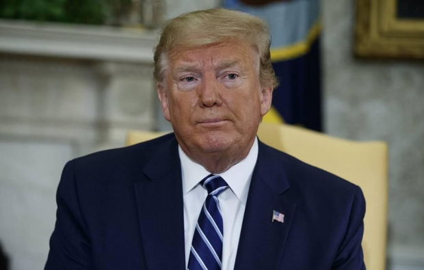 Трамп ироқликларни Эронга қаршилик кўрсатишга чақирди