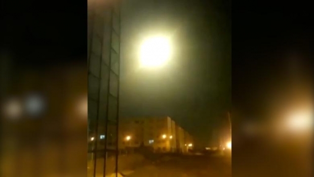 Эронда Украина самолётига берилган эҳтимолий ракета зарбаси (видео)